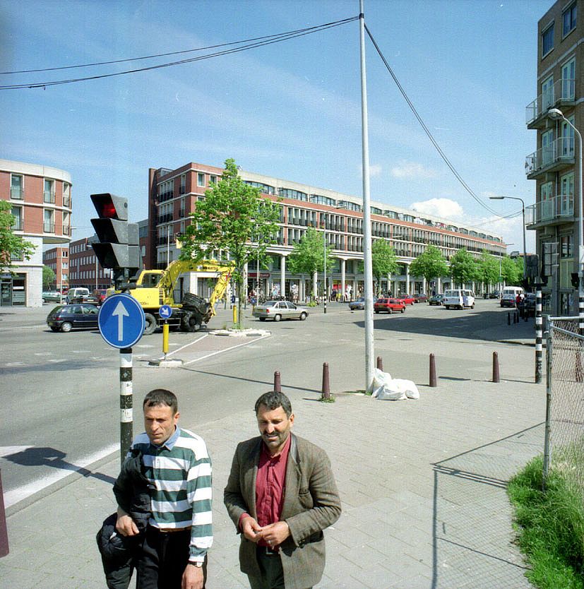 Stortenbekerboog, Vaillantlaan Blok 9