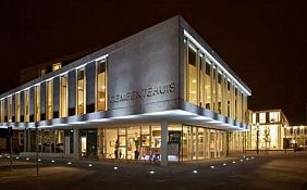 Gemeentehuis Zwijndrecht