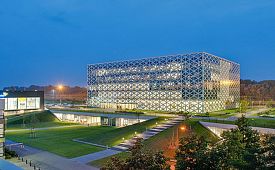 Gebouw X