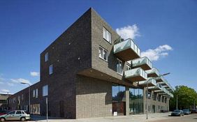 Nelson Mandela Centrum Gouda Oost