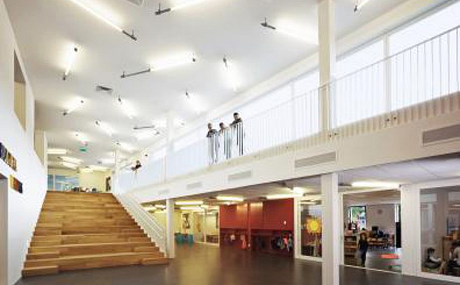 Nelson Mandela Centrum Gouda Oost