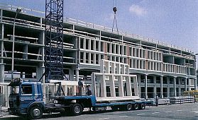 Stortenbekerboog, Vaillantlaan Blok 9