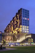 Schiecentrale