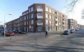 De La Rey, 40 huurwoningen, 70 koopwoningen