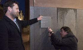 Aanbrengen plaquette Building 026