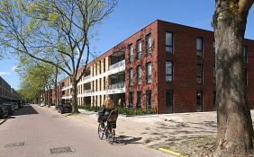 Morgenstond, Tinaarlostraat, 51 huurwoningen