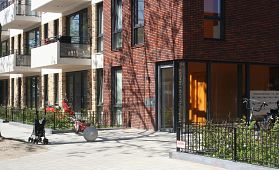 Morgenstond, Tinaarlostraat, 51 huurwoningen