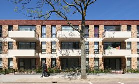 Morgenstond, Tinaarlostraat, 51 huurwoningen