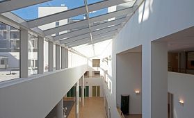 Het Zamen, 132 huurwoningen, 102 zorgappartementen, voorzieningenplint