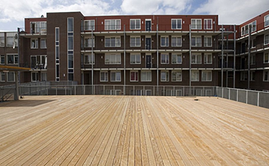 Biz Botuluyuz, 24 woningen