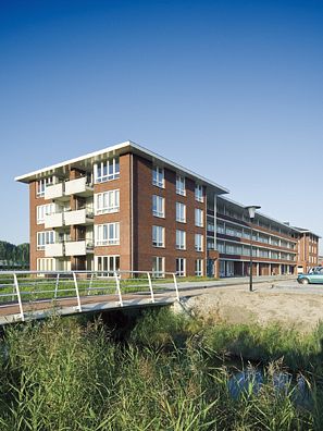 Vrijenburg Oost, 41 appartementen en 113 eengezinswoningen
