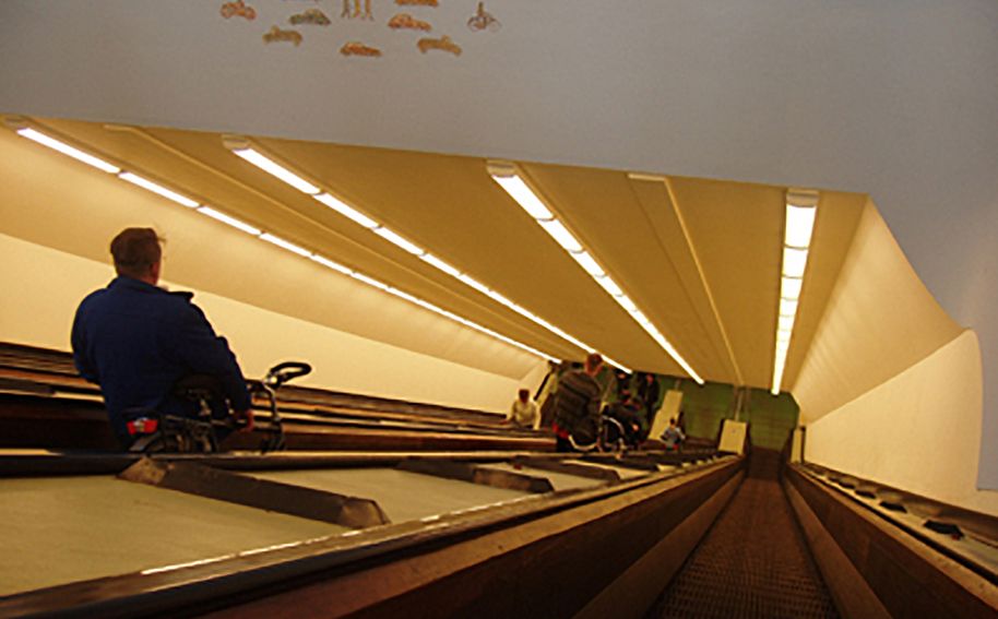 Maastunnel en Gebouwen Noordzijde