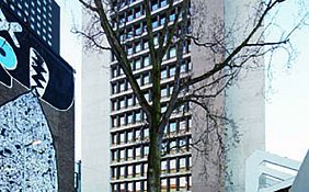 Central post