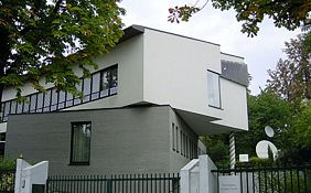 Ambassade van het Koninkrijk der Nederlanden, Holland KirÃ¡lysÃ¡g NagykÃ¶vÃ©tsege